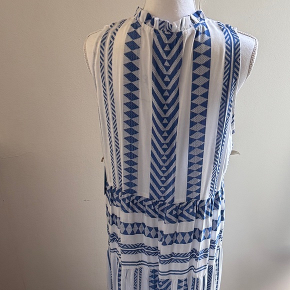 Japna Blue and White Geometric Maxi Dress - Picture 4 of 6